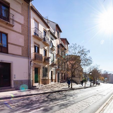 Апартаменты Atico Junto Al Albaicin Con Terraza Гранада Экстерьер фото